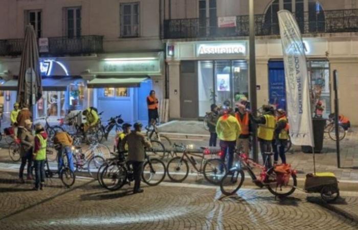 Saumur. Un paseo nocturno en bicicleta para favorecer la movilidad cotidiana suave