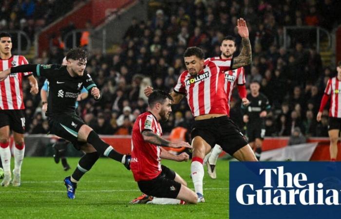 Liverpool frena la remontada del Southampton tras los goles de Núñez y Elliott | Copa Carabao