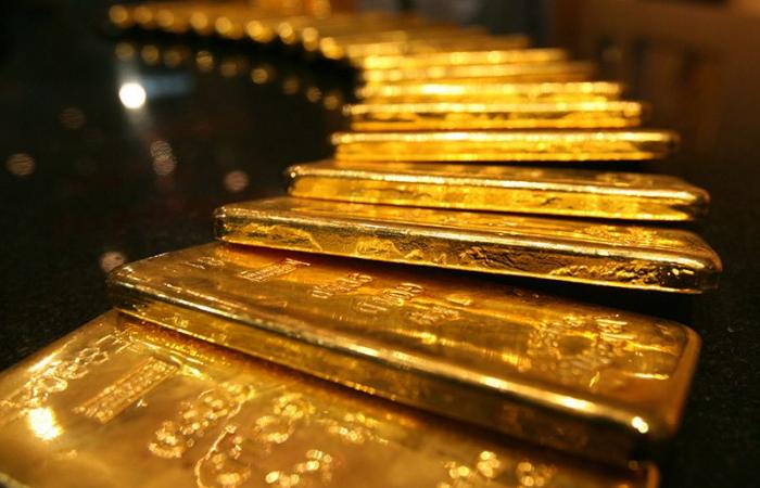 Se espera que el aumento del oro continúe en 2025, según UBS Por Investing.com