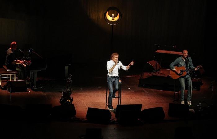 Vuelta del concierto: padre e hijo de Souchon vuelcan la Métropole