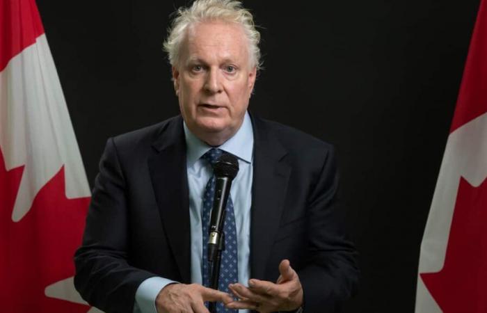 Las alusiones de Trump a un estado número 51: “Los canadienses deberían estar profundamente conmocionados”, dice Jean Charest