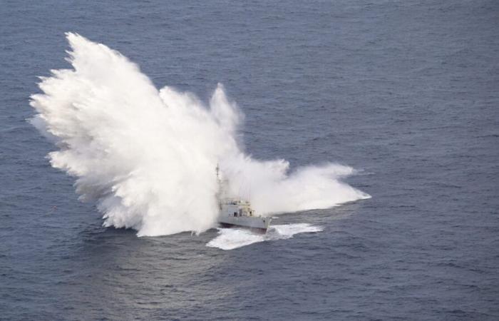 VIDEO. Un barco francés hundido por un torpedo disparado por un submarino nuclear: que pasó