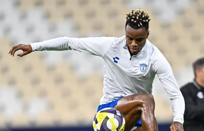 Sesión de entrenamiento antes del partido final de la Copa Intercontinental de la FIFA: Xinhua