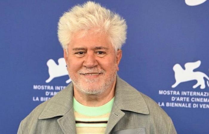 Pedro Almodóvar casi le falla a Elisabeth Lemoine