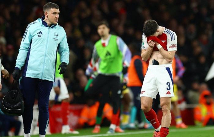 Momento en que el héroe celta, Kieran Tierney, asusta a los fanáticos del Arsenal y Escocia en el primer inicio de los Gunners en 19 meses