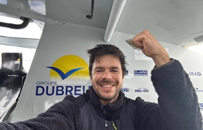 ¡La Vendée Sébastien Simon toma la delantera en la Vendée Globe!