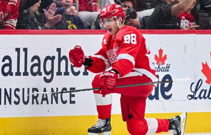 Miércoles en la NHL | Red Wings venció a Flyers con gol tardío de Patrick Kane