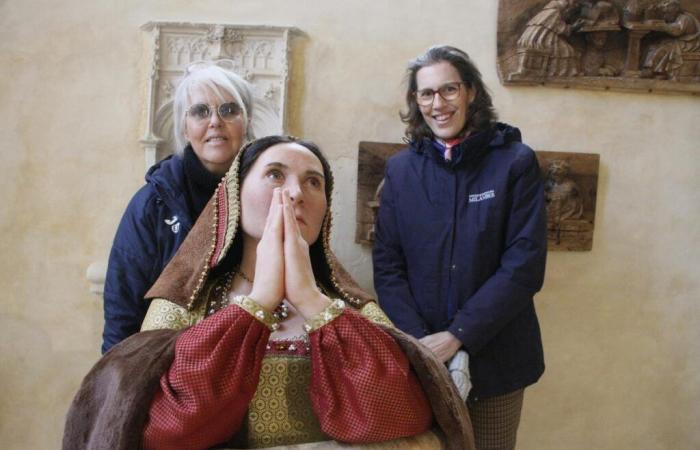 La dama de Milandes ha encontrado su lugar en la capilla del castillo.