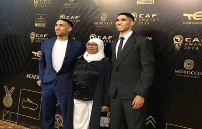 Premios CAF 2024. Para sorpresa de todos, Lookman dobla a Hakimi