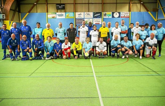 Una treintena de jugadores en el interclub de fútbol andante Banaleg, en Bannalec