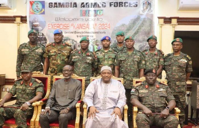 Ejercicio Kansala 2024: Barrow felicita al ejército de Gambia | APAnoticias