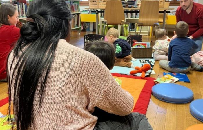 Un taller de lectura para concienciar a los padres de la importancia