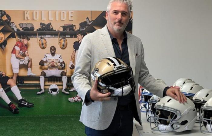 Un casco de fútbol local reconocido en Estados Unidos.