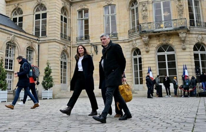 François Bayrou invita a las fuerzas políticas a Matignon, los ecologistas confirman su presencia