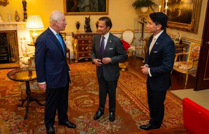 El rey Carlos III recibe al sultán de Brunei y al príncipe Mateen Bolkiah en Buckingham