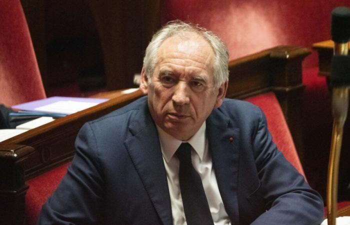 Los complicados inicios de François Bayrou en Matignon, entre la crisis de Mayotte y la formación del gobierno.