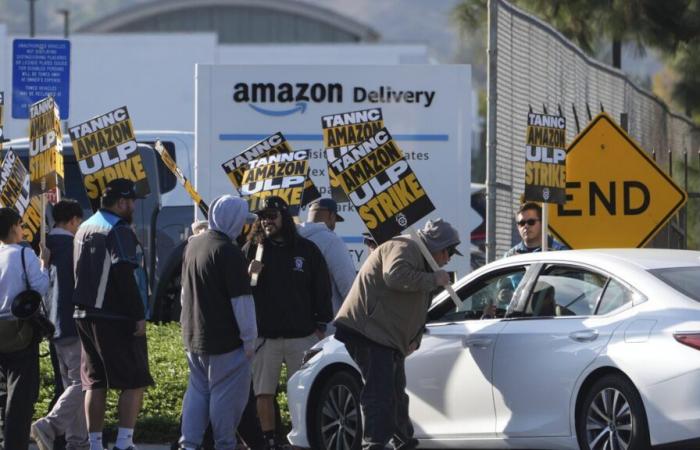 Lo que hay que saber mientras los trabajadores de Amazon hacen huelga en varios centros de entrega