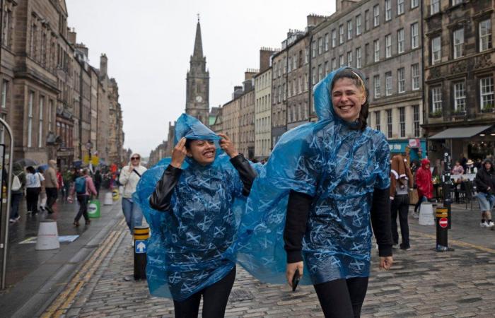 Tormenta atlántica azotará Escocia mientras vientos de 85 mph amenazan con provocar una pesadilla festiva