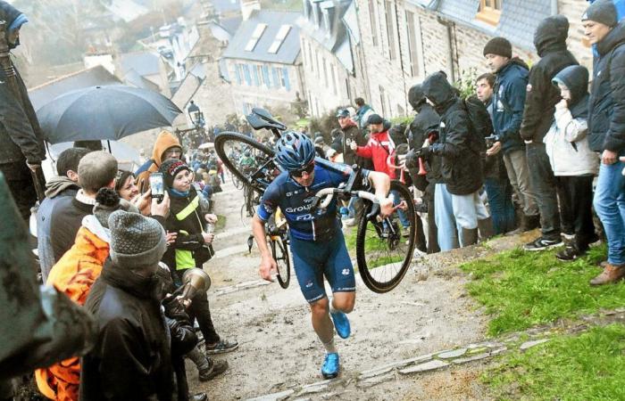 Escalera de 142 escalones, atravesar una carpa, pantalla gigante, disco chistoso… Por qué el ciclocross Lannion no es como los demás