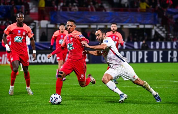 Rouen – LOSC: Ismaily sólido, Bakker se licua