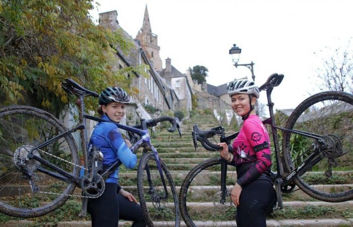 los escalones Brélévenez, ¡Anaëlle y Léna lo están esperando!