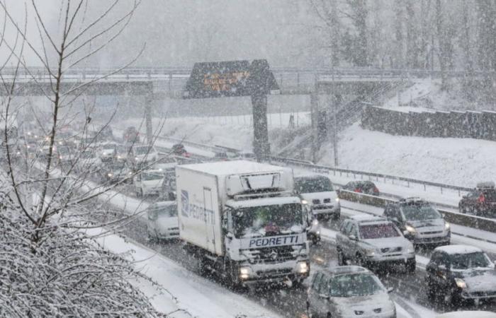 Informe meteorológico. Nieve a 400 m, fuertes vientos, riesgo de avalanchas… Lo que le espera a Saboya este domingo