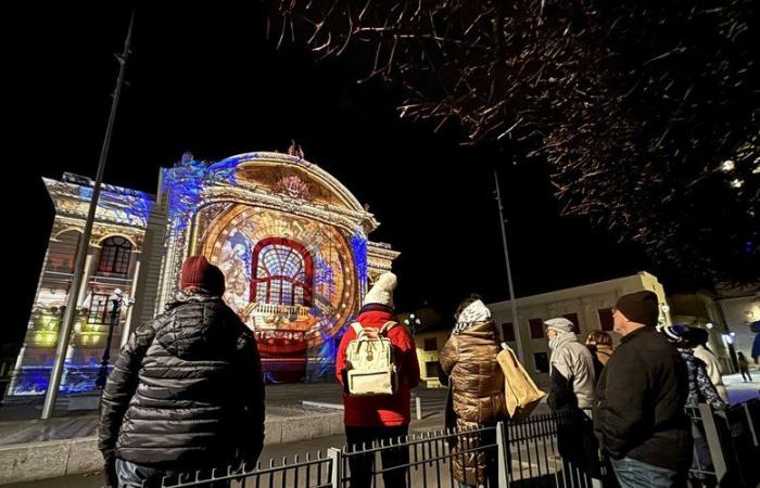 Ruta luminosa en Castres: la magia del patrimonio en el centro de las celebraciones de fin de año