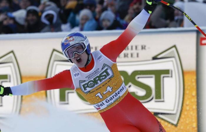 Marco Odermatt gana el descenso de Val Gardena