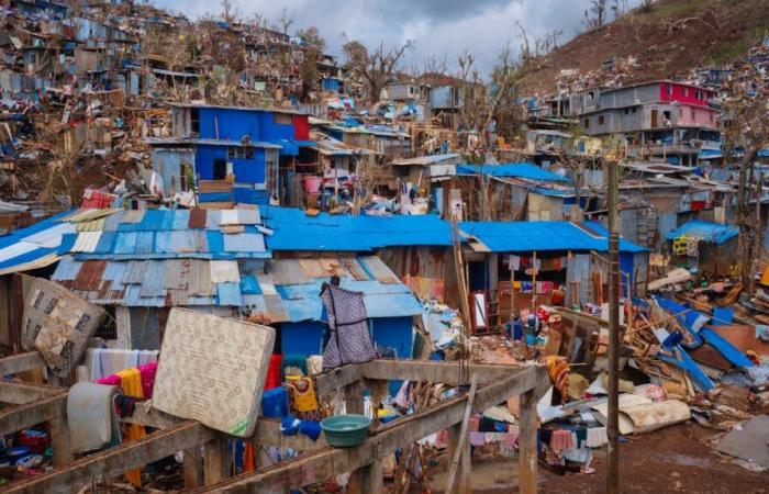 Ciclón Chido: Mayotte espera la ayuda prometida por Macron