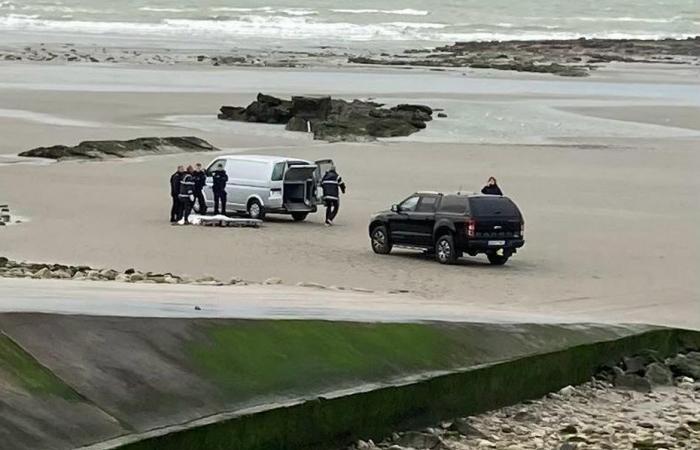 Un cuerpo encontrado de madrugada en la playa de Wimereux, se abre una investigación para buscar las causas de la muerte