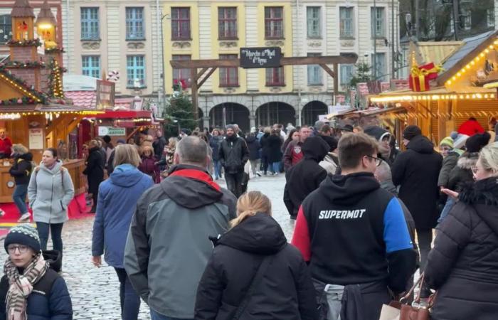 Sin psicosis en el mercado navideño de Arras, tras el atentado en Alemania