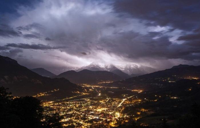 Alta Saboya, Saboya e Isère puestos mañana en alerta naranja por nieve, hielo y avalanchas, seis departamentos en total en alerta