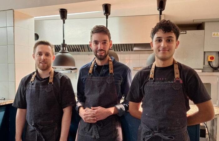 Fanático de Francis Cabrel, le hace un lindo guiño con su nuevo restaurante en Toulouse