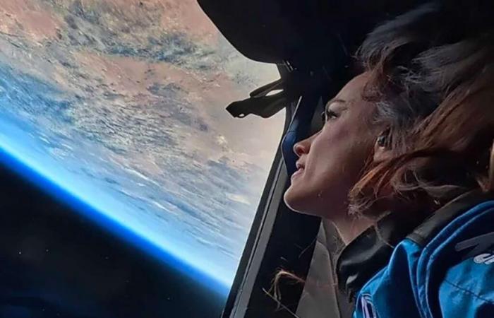 Blue Origin se vio obligada a eliminar imágenes del primer vuelo espacial de una astronauta tras una controversia