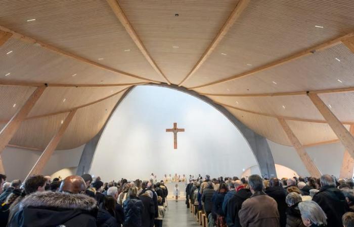 Una nueva iglesia en la diócesis de Versalles