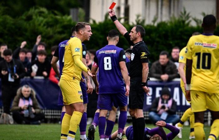 VIDEO. Hauts Lyonnais – TFC en la Copa de Francia: “Fue demasiado compromiso”… La violenta entrada de Niklas Schmidt en la rodilla de su oponente