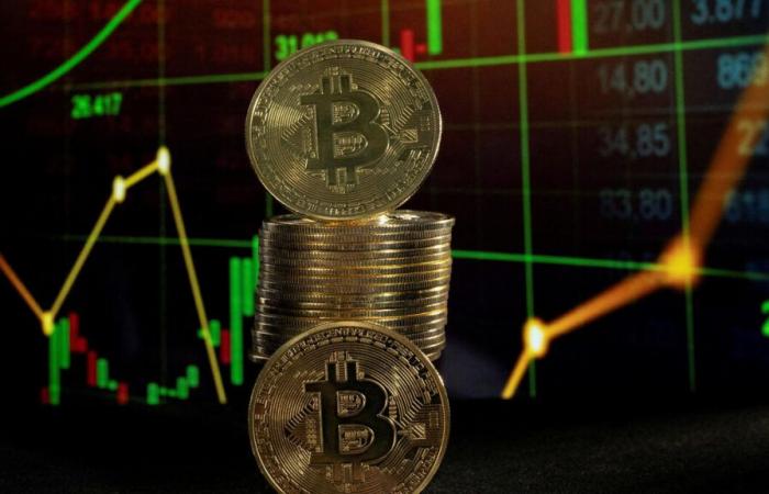 Tras un espectacular repunte en las últimas semanas, el precio de Bitcoin cae un 10%