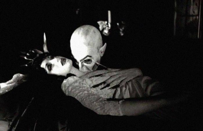 El remake de ‘Nosferatu’ de Robert Eggers empezó hace 25 años. El director de ‘La bruja’ ya había creado una nueva versión del clásico en el instituto