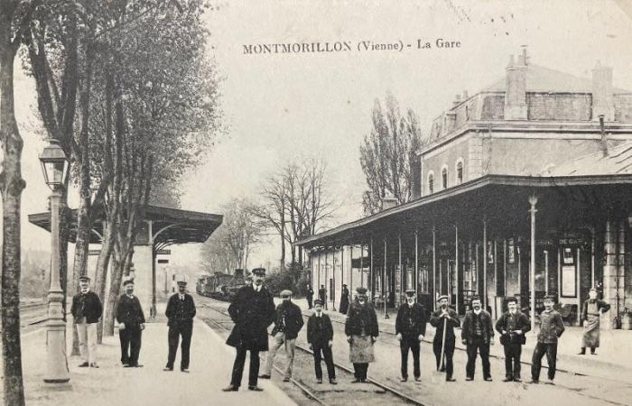 El 23 de diciembre llega un primer tren a la estación de Montmorillon.