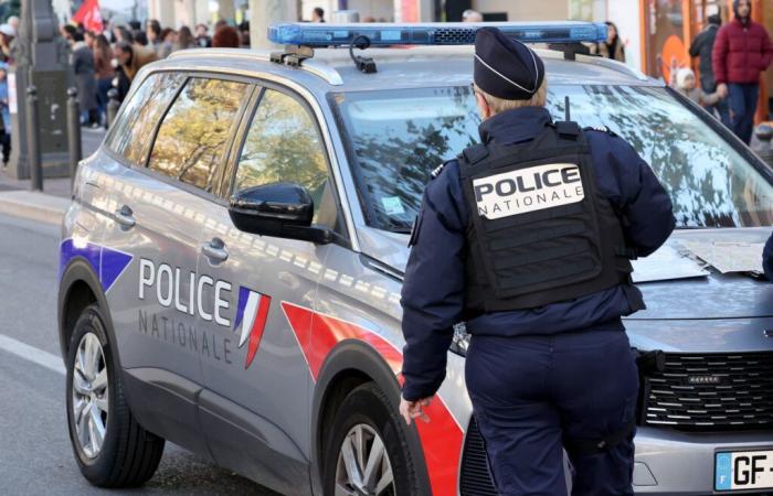 Una colegiala de 12 años herida con un cuchillo en un andén del metro