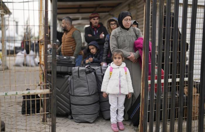 Refugiado desde hace 10 años en Türkiye | Una familia siria encuentra un país en ruinas