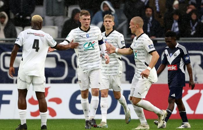 Copa de Francia, Rennes se clasifica para los 16º al vencer al Burdeos 4 a 1