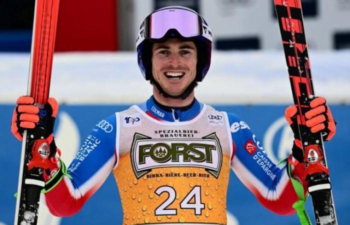 Marco Odermatt gana el gigante de Alta Badia por delante de Léo Anguenot