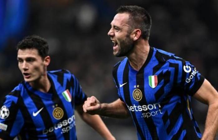 Inter, defensa en emergencia: De Vrij también se enfrenta a la retirada ante el Como. Inzaghi hablará pronto