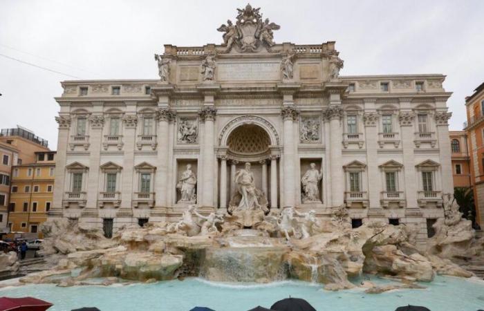 Roma: La Fontana de Trevi reabre tras su limpieza