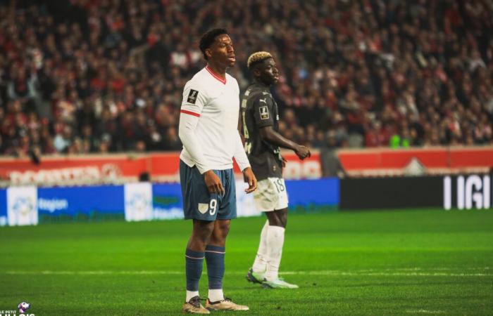 “Gracias por el cariño que me das”, mensaje de Jonathan David a los seguidores del LOSC