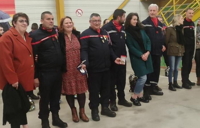 Cuando los bomberos tienen que intervenir en un incendio en plena ceremonia de Sainte-Barbe