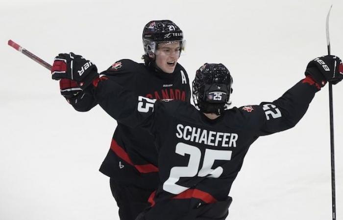 Calum Ritchie lleva a Canadá a la victoria sobre Suecia