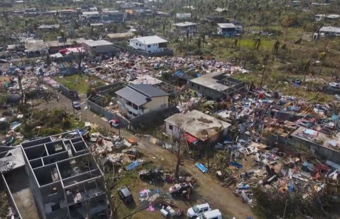 Una semana después, ¿cómo podemos reconstruir completamente Mayotte, el departamento más pobre de Francia?