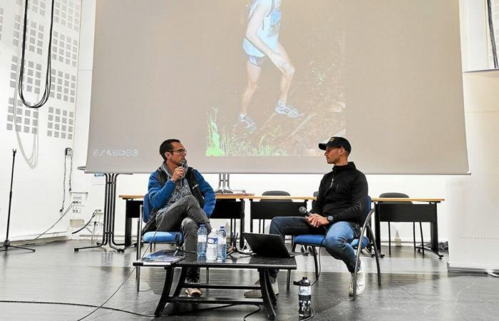 En Brest, el periodista especializado Rémy Jgard presentó la historia del trail running a lo largo de cuarenta años